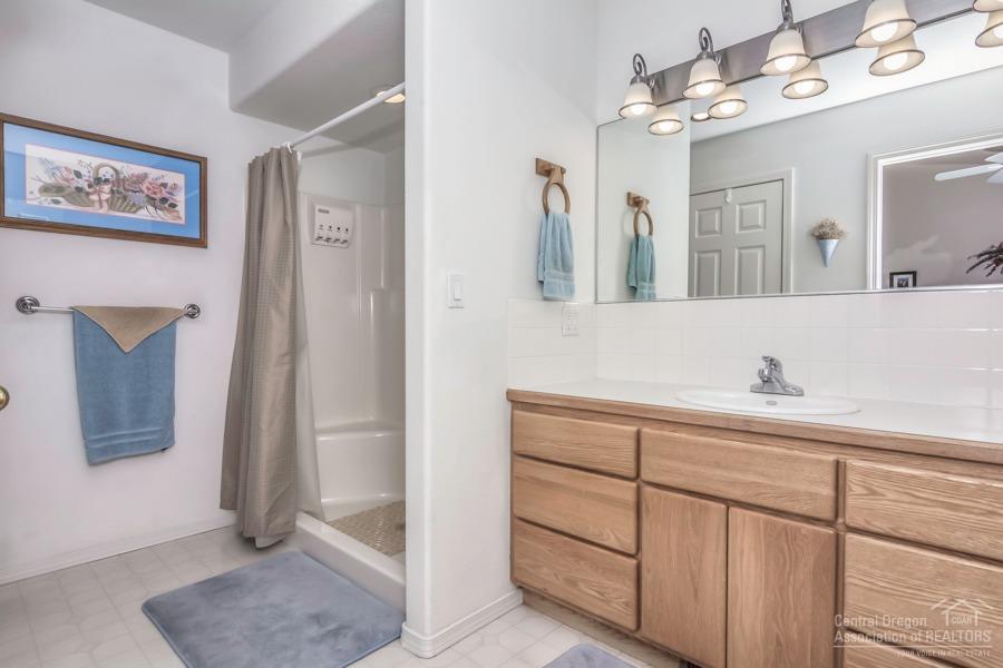 Tetherow Crossing - Residential