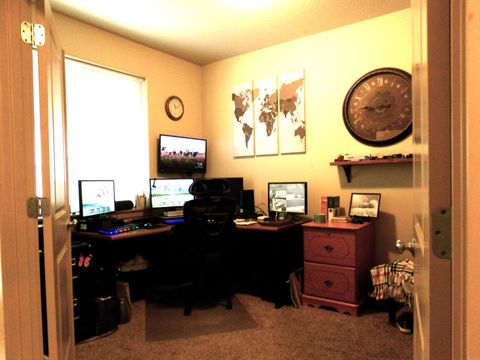 Tiny photo for 2885 SW Juniper Avenue, Redmond, OR 97756 (MLS # 220213976)