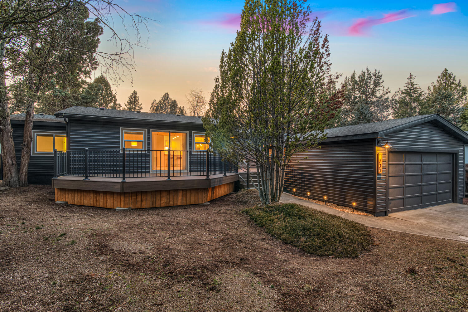 1033 SE Laurelwood Place