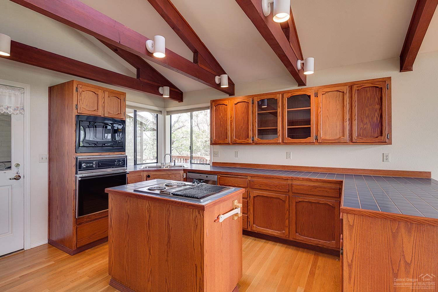 Howells Hilltop - Residential