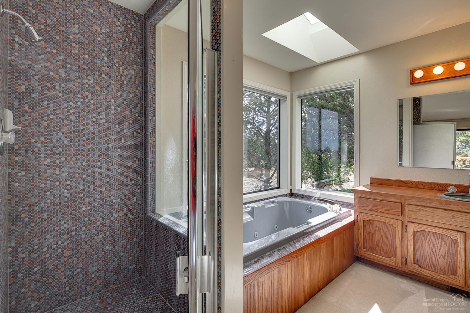 Howells Hilltop - Residential