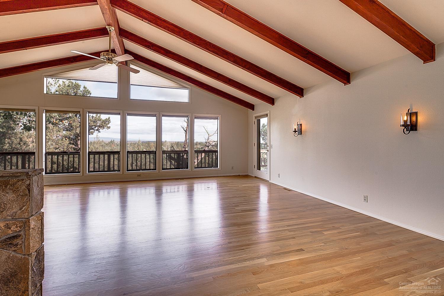 Howells Hilltop - Residential