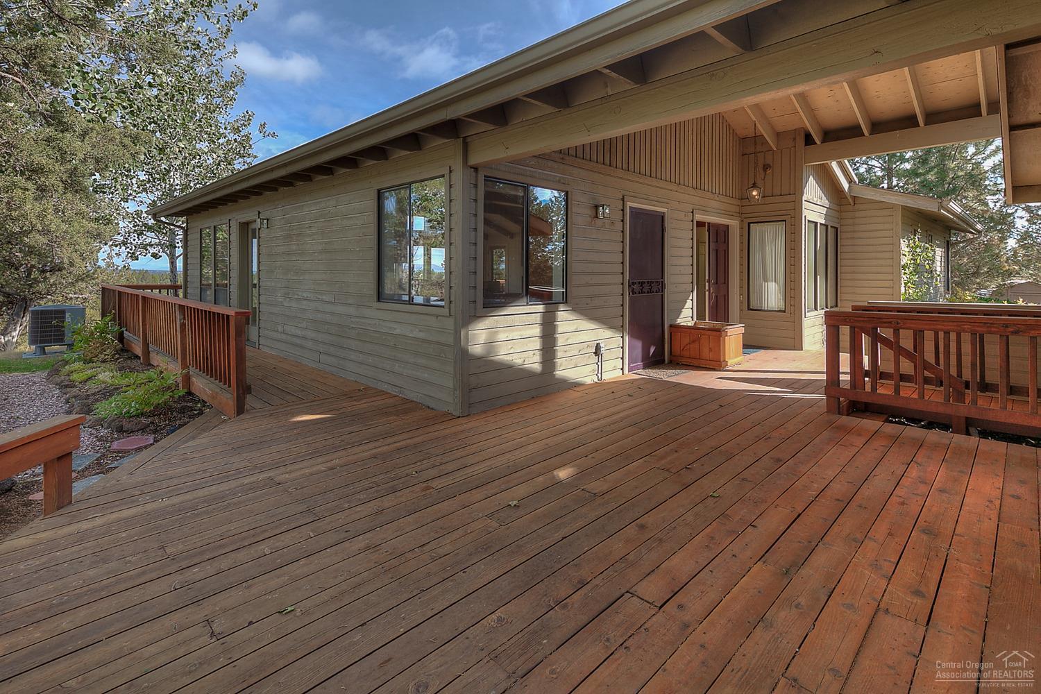 Howells Hilltop - Residential