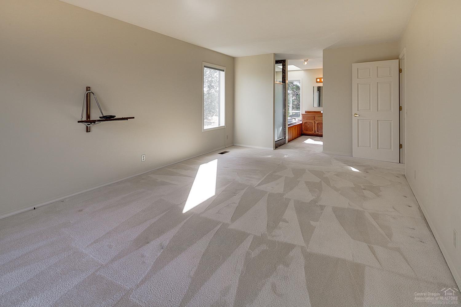 Howells Hilltop - Residential