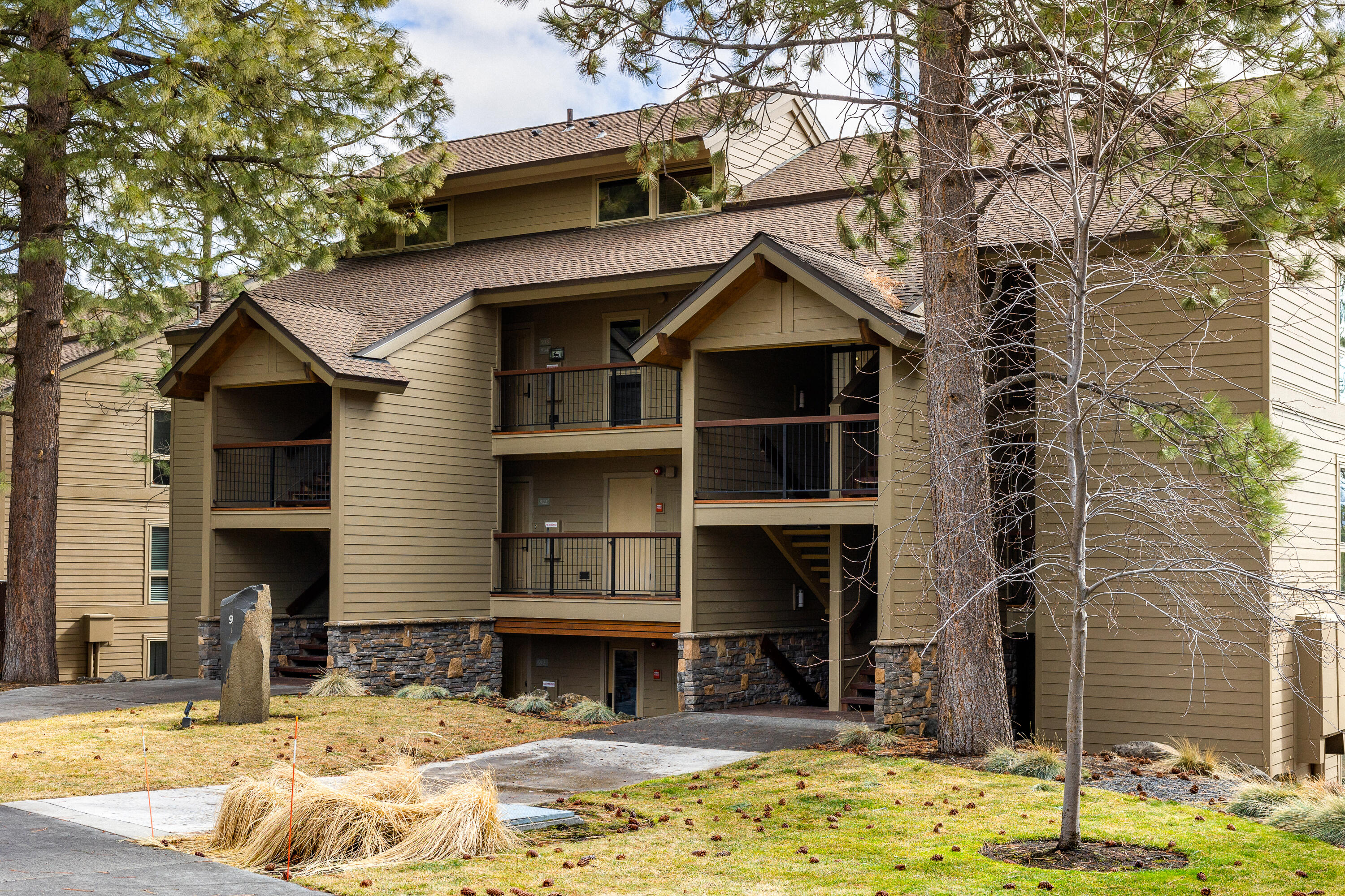 Inn Of The 7th - Residential