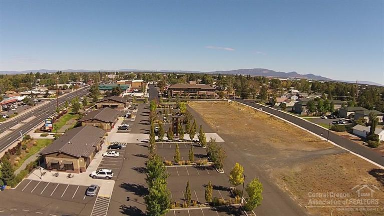 South Moreland Acres - Commercial Sale