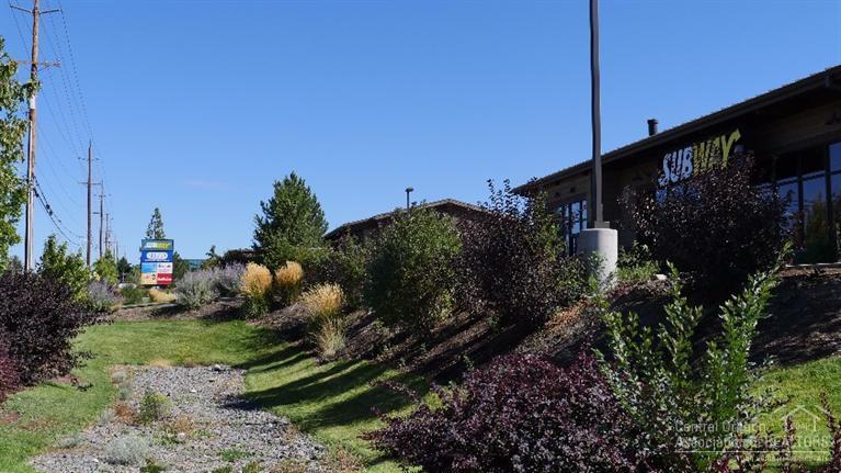 South Moreland Acres - Commercial Sale