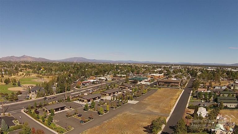 South Moreland Acres - Commercial Sale