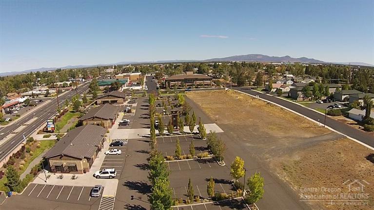 South Moreland Acres - Commercial Sale