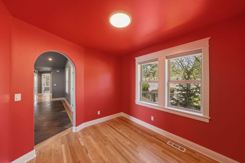 Tiny photo for 2409 NW Hillpine Court, Bend, OR 97703 (MLS # 220221344)