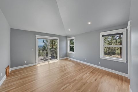 Tiny photo for 2409 NW Hillpine Court, Bend, OR 97703 (MLS # 220221344)