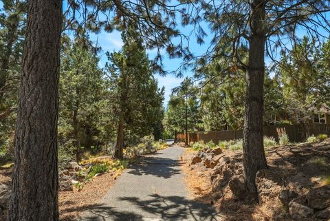 Tiny photo for 2409 NW Hillpine Court, Bend, OR 97703 (MLS # 220221344)