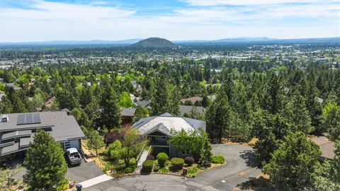 Tiny photo for 2409 NW Hillpine Court, Bend, OR 97703 (MLS # 220221344)