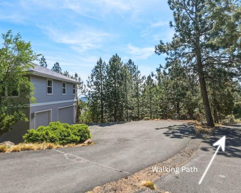 Tiny photo for 2409 NW Hillpine Court, Bend, OR 97703 (MLS # 220221344)