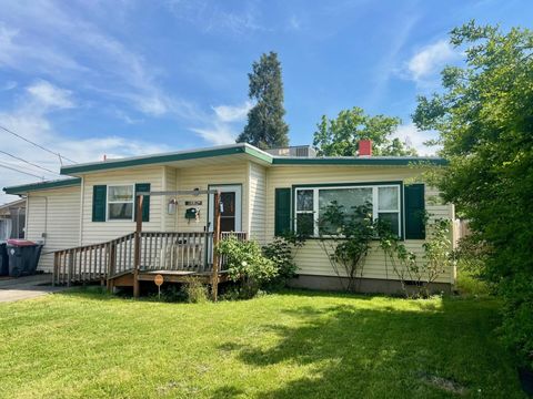 1337 Winchester Avenue Medford OR 97501