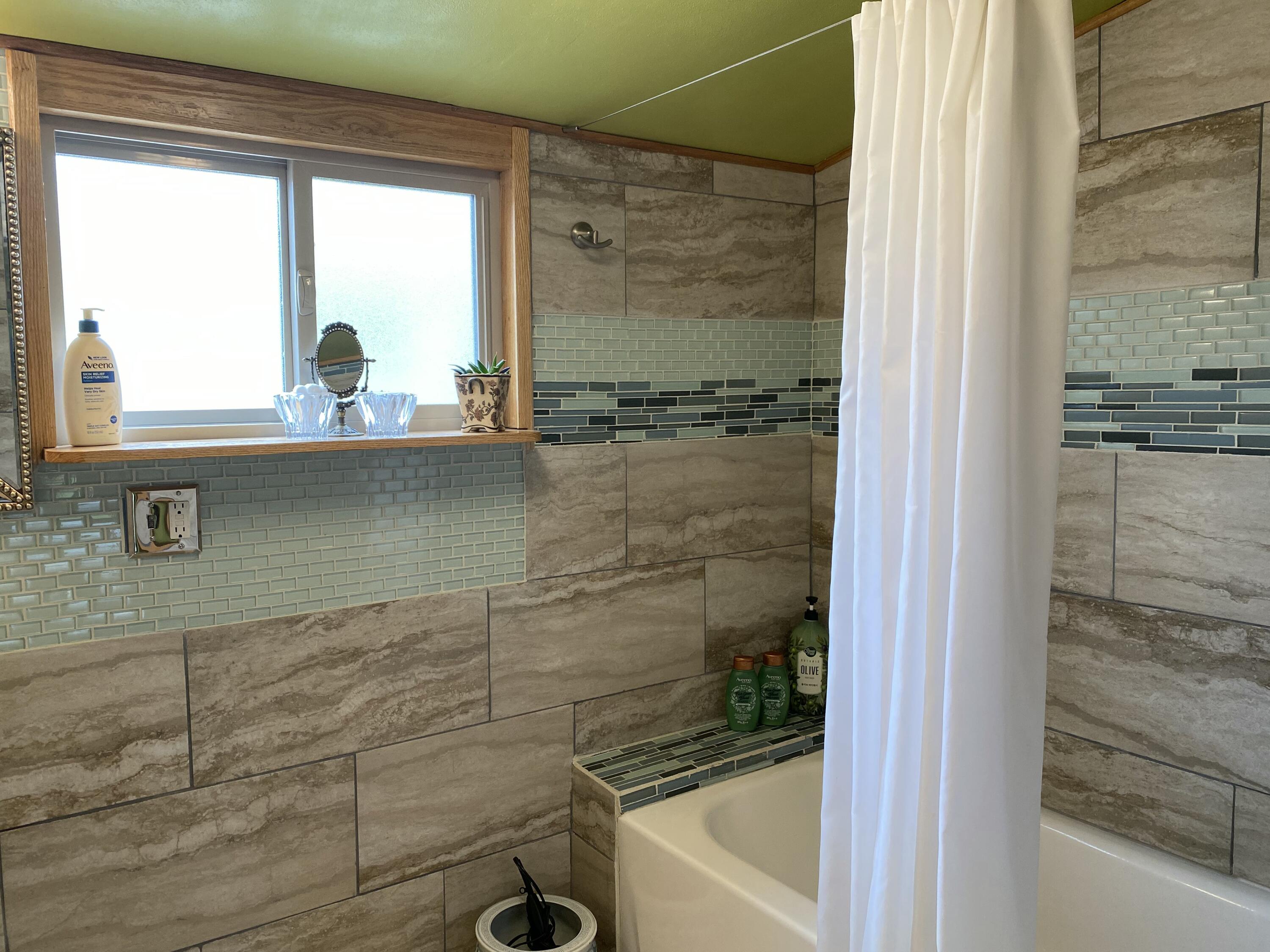 New Deal Tracts - Residential Income