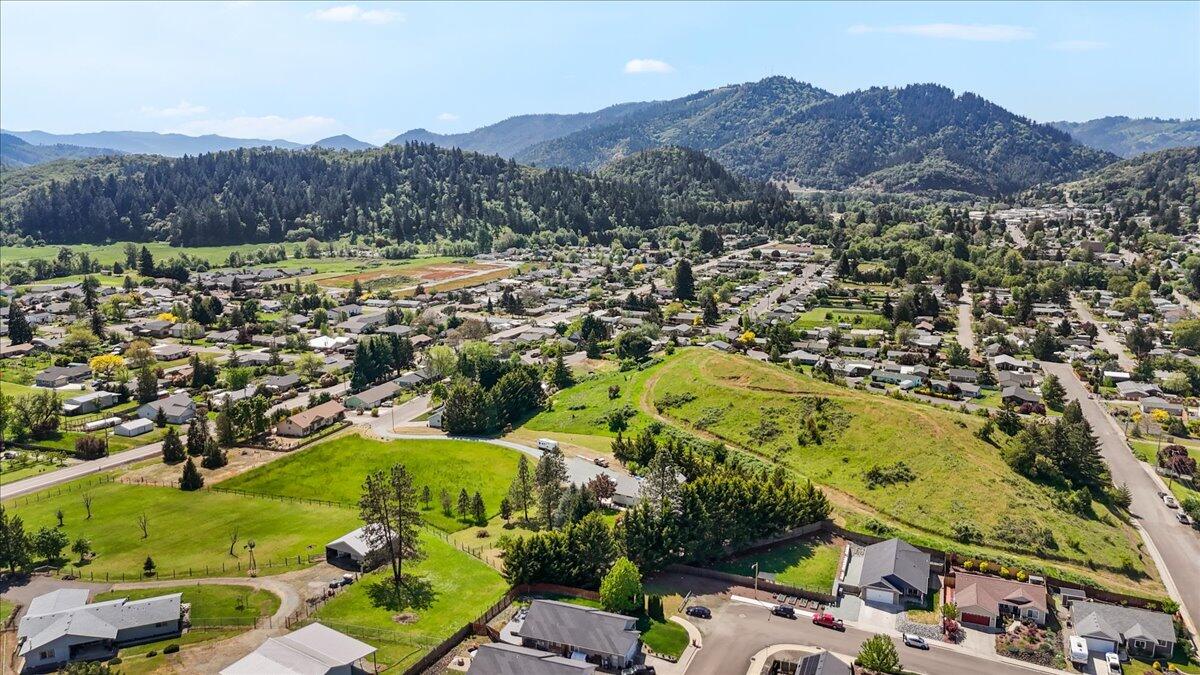 Ballard Estates - Residential