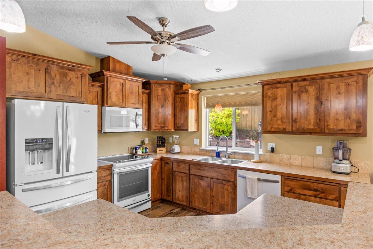 Ballard Estates - Residential