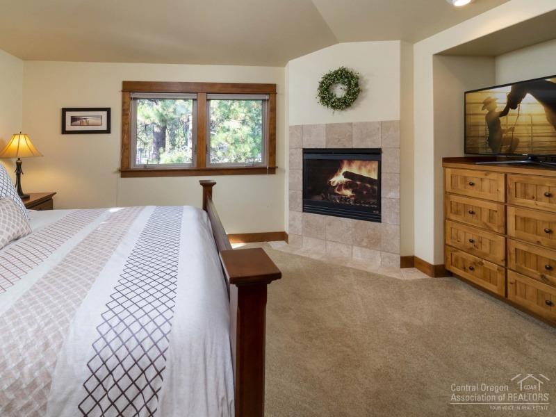 Fairway Point Villag - Residential