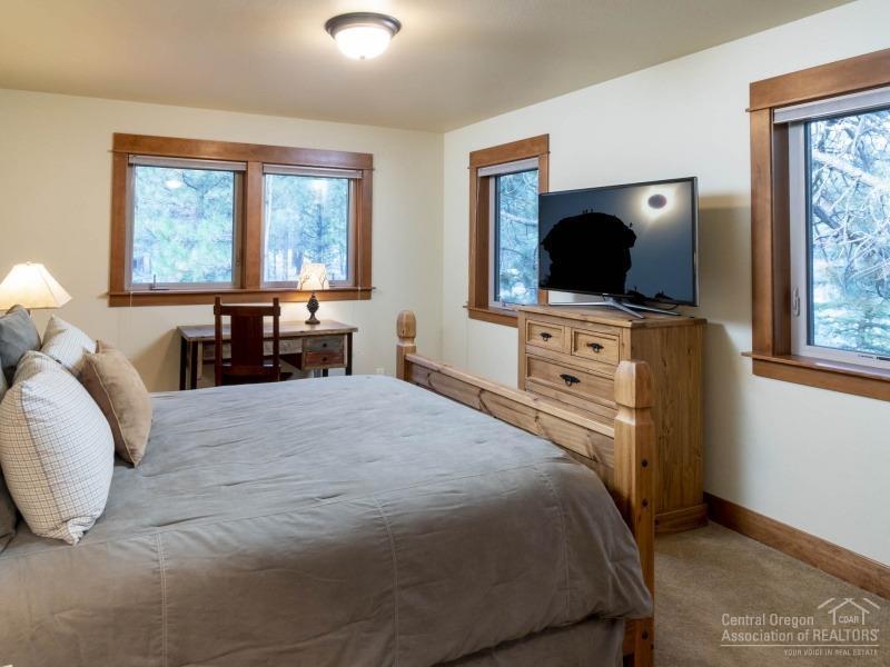 Fairway Point Villag - Residential