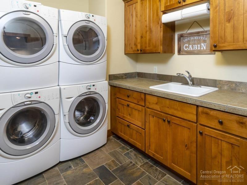 Fairway Point Villag - Residential