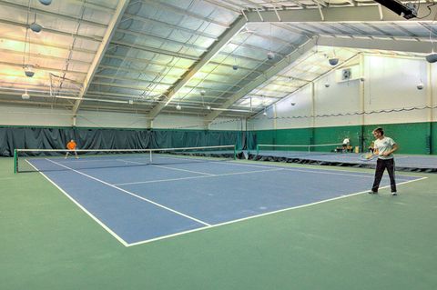 Tiny photo for 126 Highland Meadow Loop, Redmond, OR 97756 (MLS # 220211593)