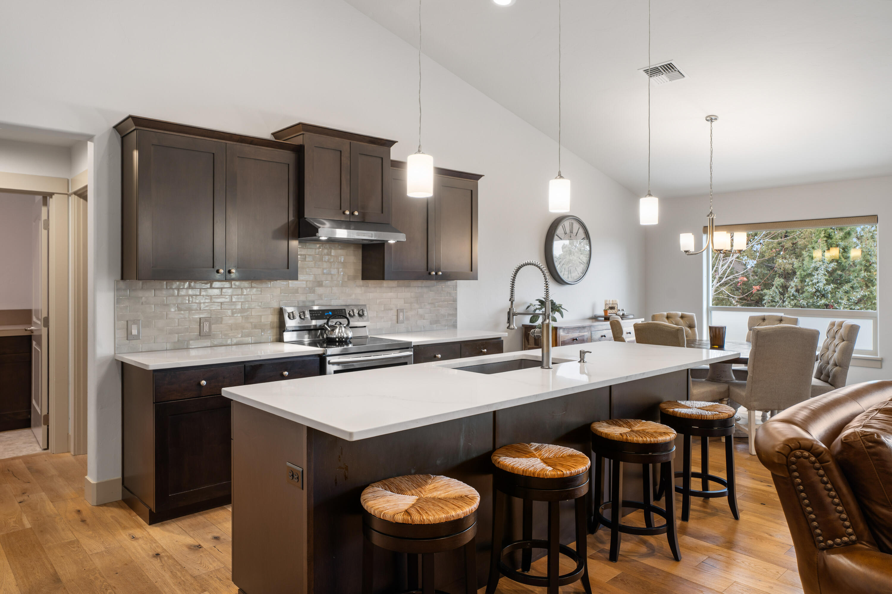 Eagle Crest - Residential