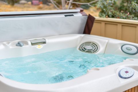 Tiny photo for 126 Highland Meadow Loop, Redmond, OR 97756 (MLS # 220211593)