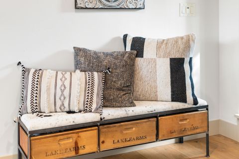 Tiny photo for 126 Highland Meadow Loop, Redmond, OR 97756 (MLS # 220211593)