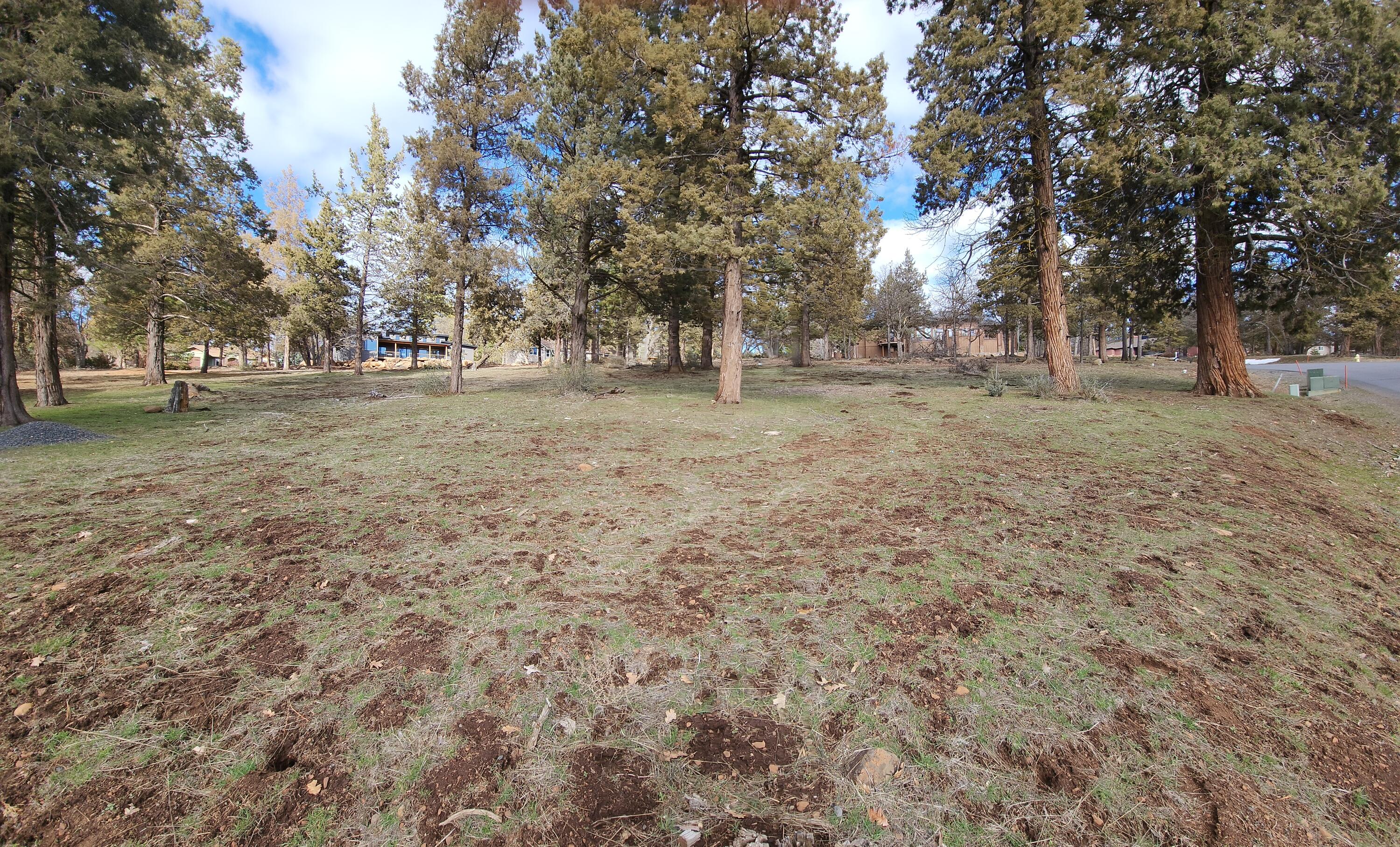 Running YResort - Land