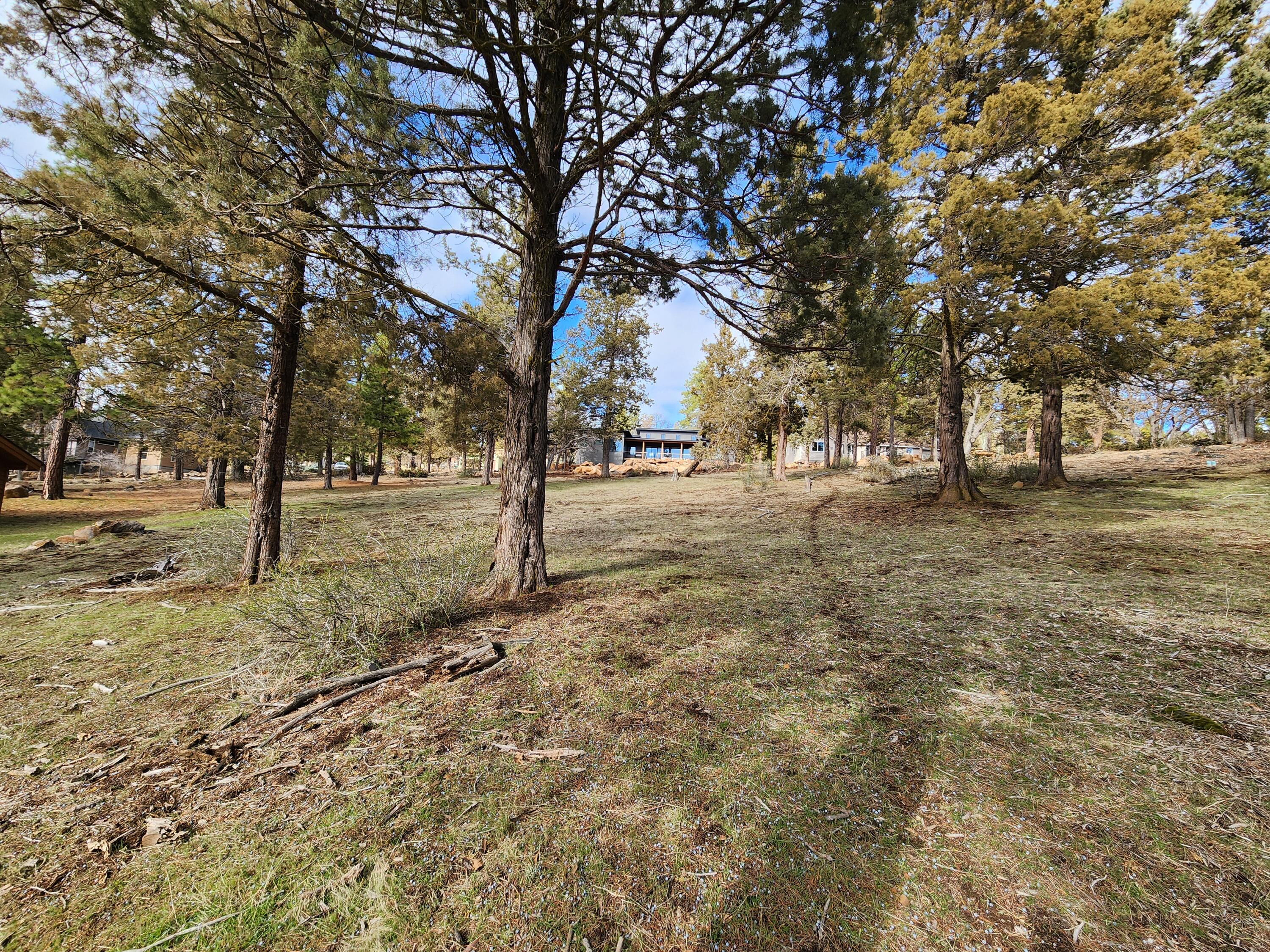 Running YResort - Land