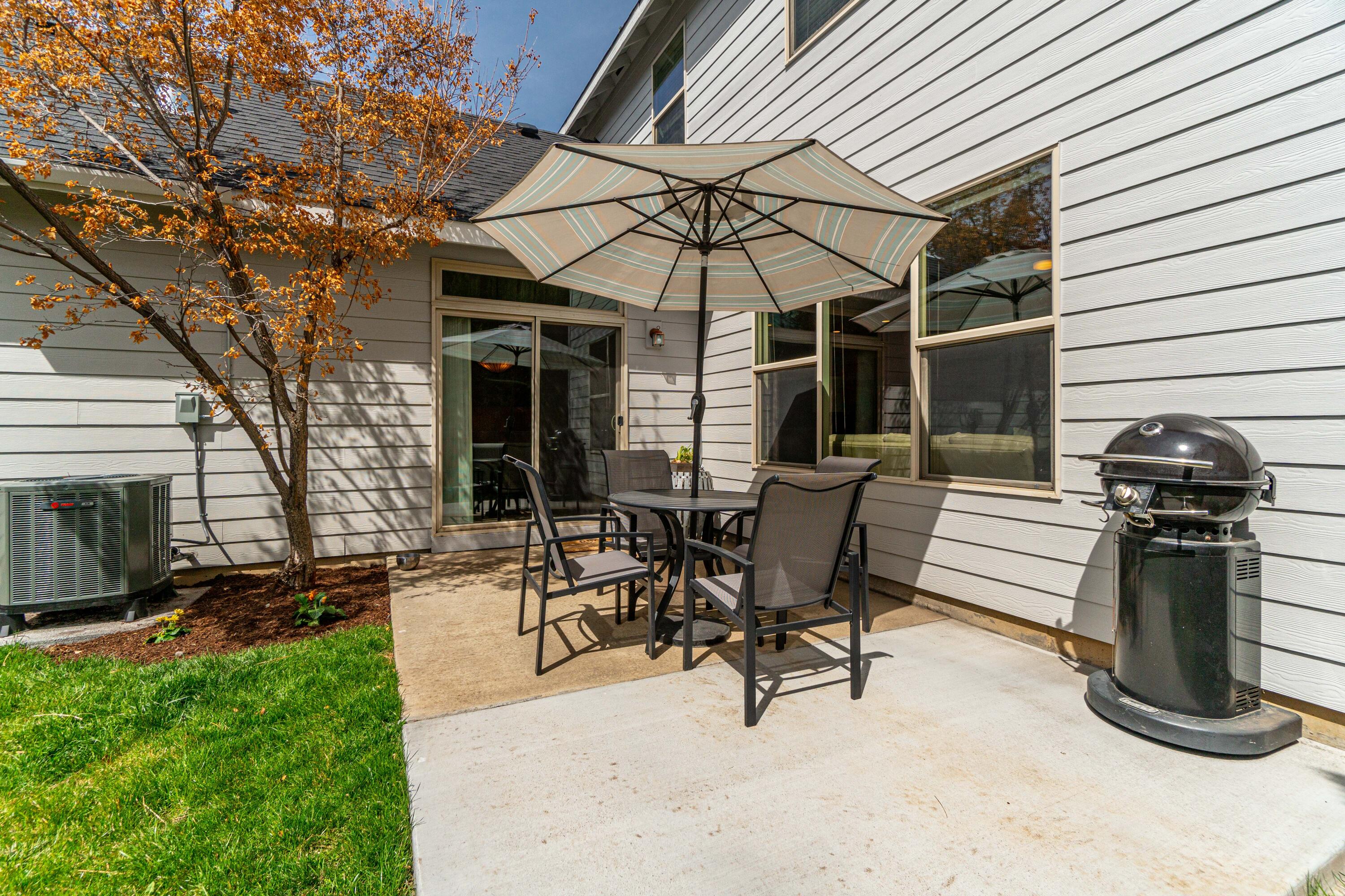 Hollygrape - Residential