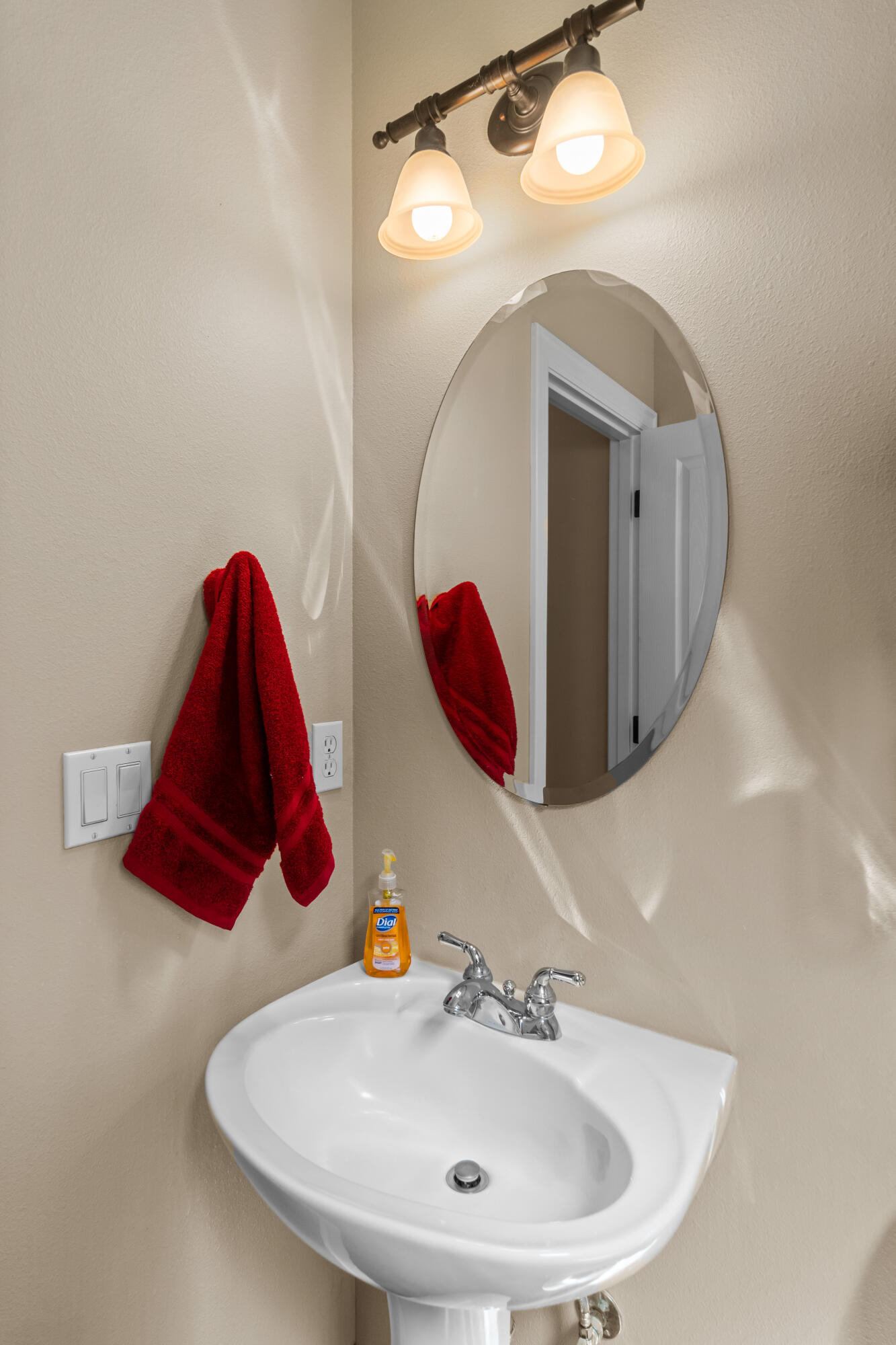 Hollygrape - Residential