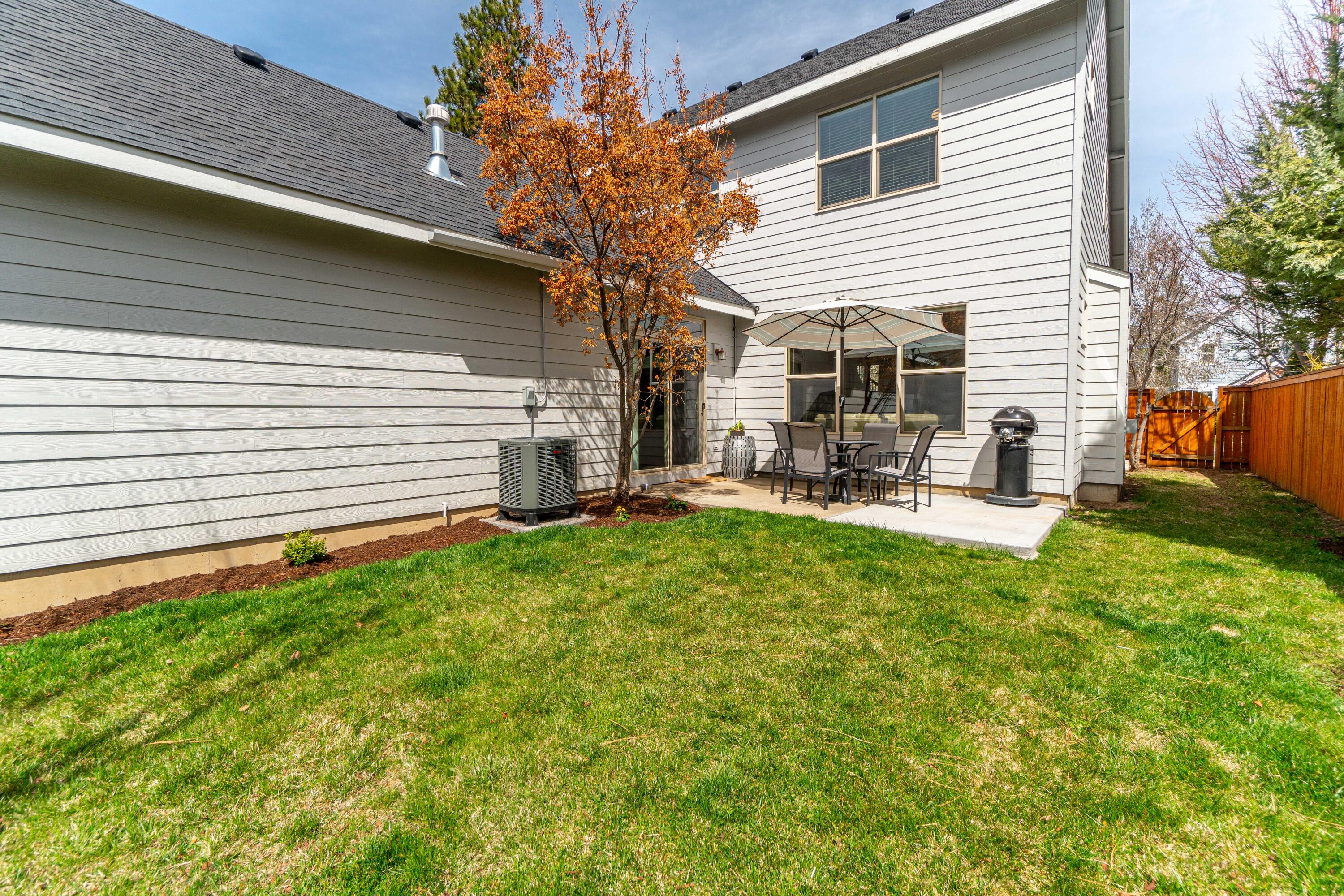 Hollygrape - Residential