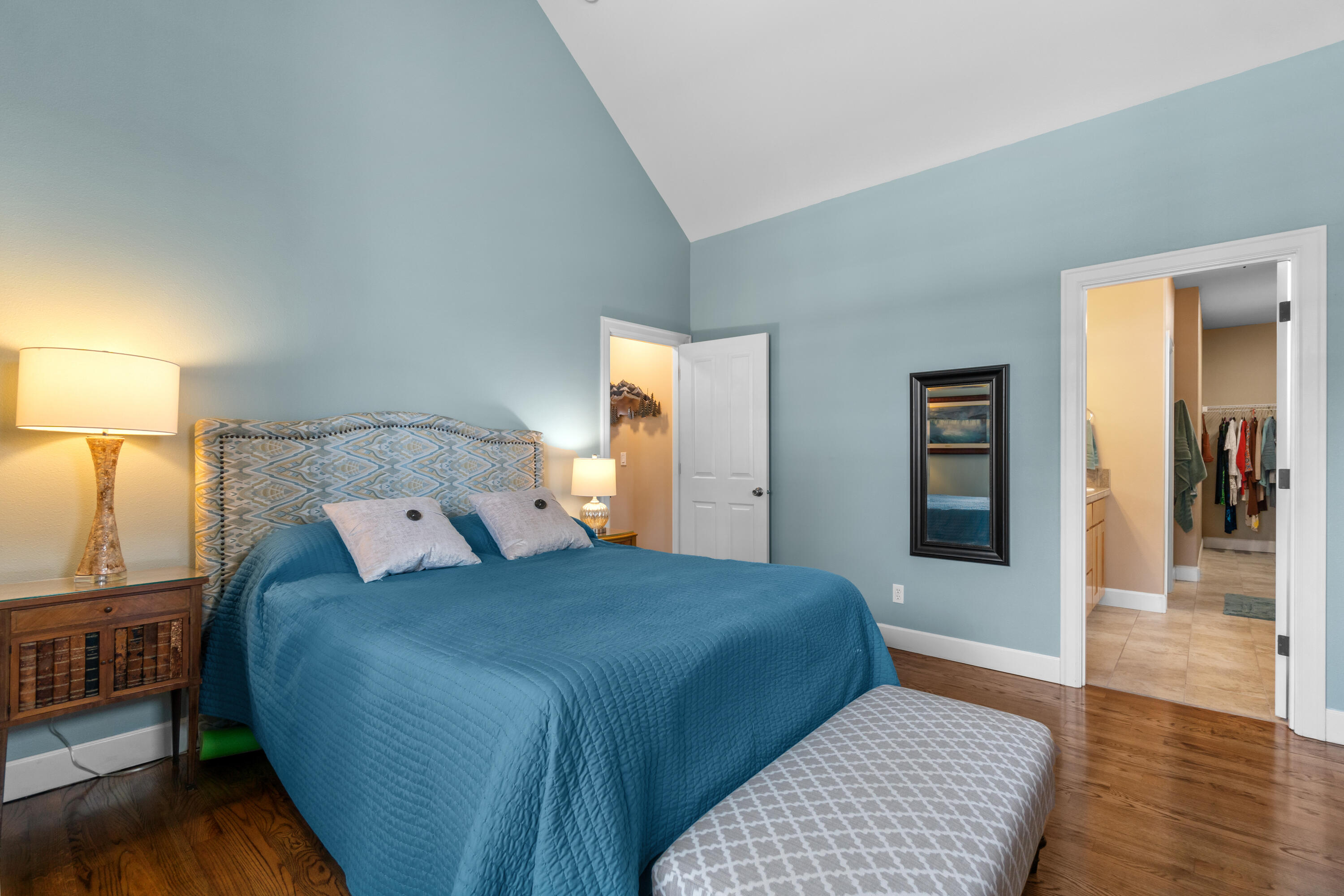 Hollygrape - Residential