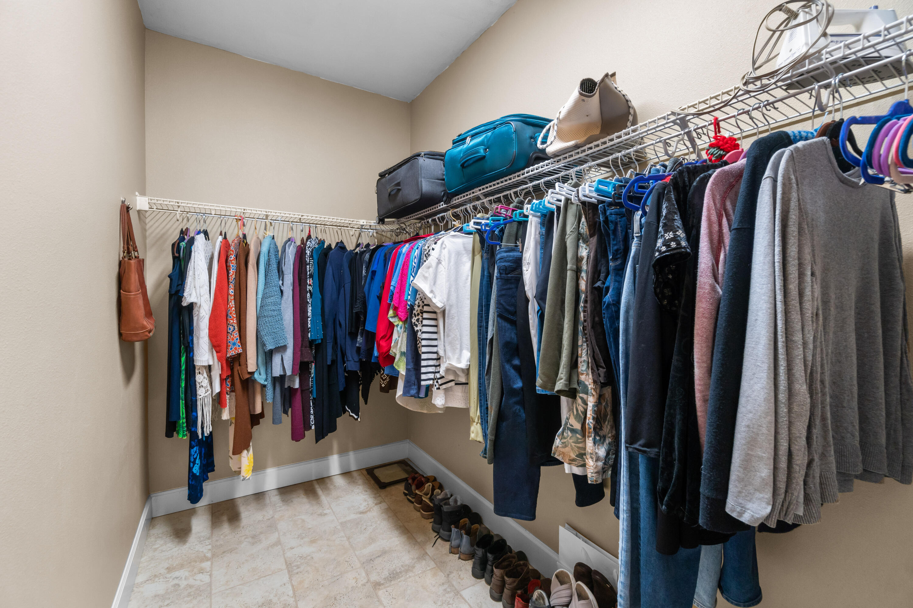 Hollygrape - Residential