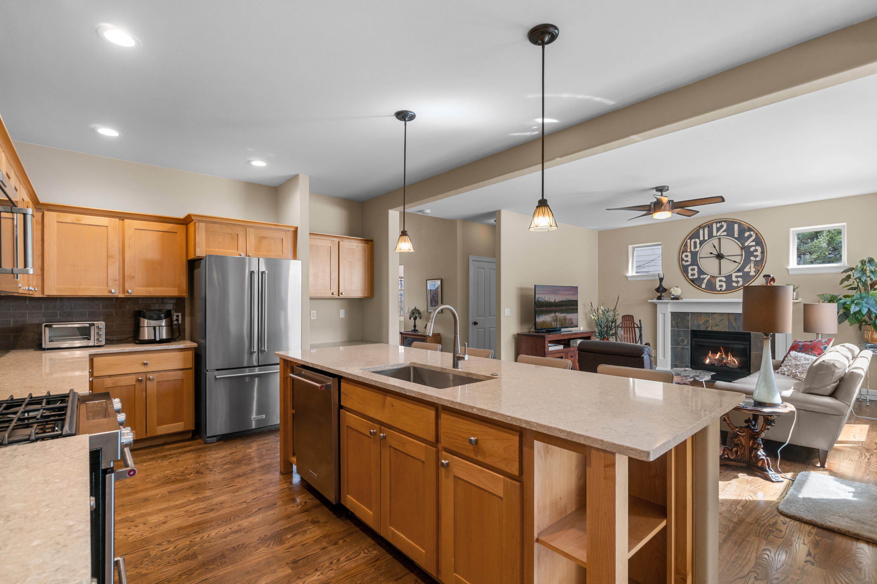 Hollygrape - Residential