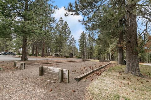Tiny photo for 18575 SW Century Drive # 410, Bend, OR 97702 (MLS # 220215037)