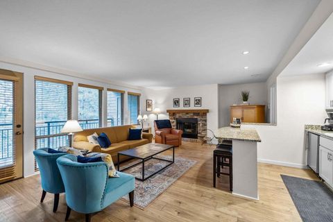 Tiny photo for 18575 SW Century Drive # 410, Bend, OR 97702 (MLS # 220215037)