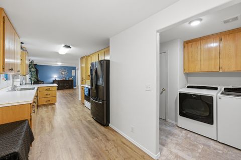 Tiny photo for 1406 Circle Bar Drive, La Pine, OR 97739 (MLS # 220215878)