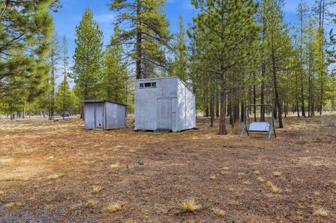 Tiny photo for 1406 Circle Bar Drive, La Pine, OR 97739 (MLS # 220215878)