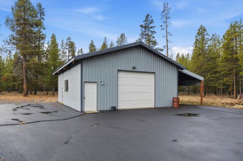 Tiny photo for 1406 Circle Bar Drive, La Pine, OR 97739 (MLS # 220215878)
