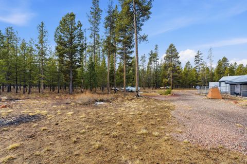 Tiny photo for 1406 Circle Bar Drive, La Pine, OR 97739 (MLS # 220215878)
