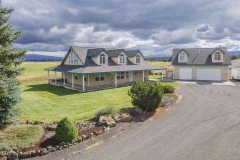 Tiny photo for 24585 Dodds Road, Bend, OR 97701 (MLS # 220222775)