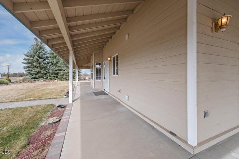 Tiny photo for 24585 Dodds Road, Bend, OR 97701 (MLS # 220222775)