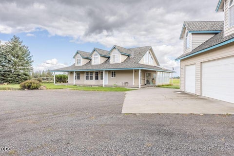 Tiny photo for 24585 Dodds Road, Bend, OR 97701 (MLS # 220222775)