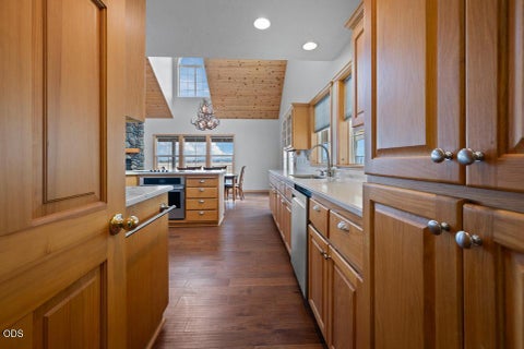 Tiny photo for 24585 Dodds Road, Bend, OR 97701 (MLS # 220222775)