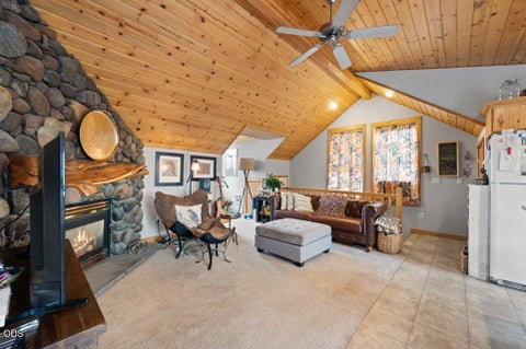 Tiny photo for 24585 Dodds Road, Bend, OR 97701 (MLS # 220222775)