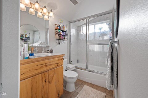 Tiny photo for 24585 Dodds Road, Bend, OR 97701 (MLS # 220222775)