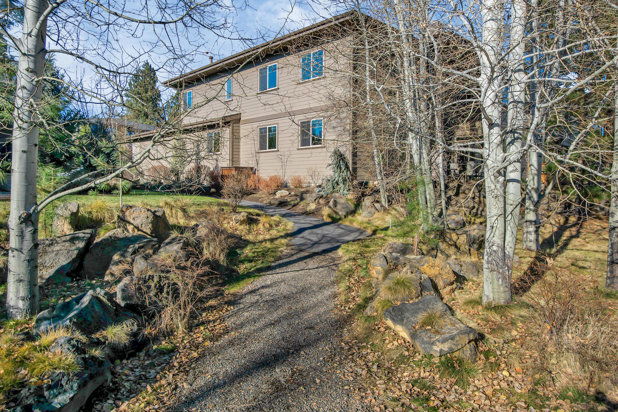 Three Pines - Residential